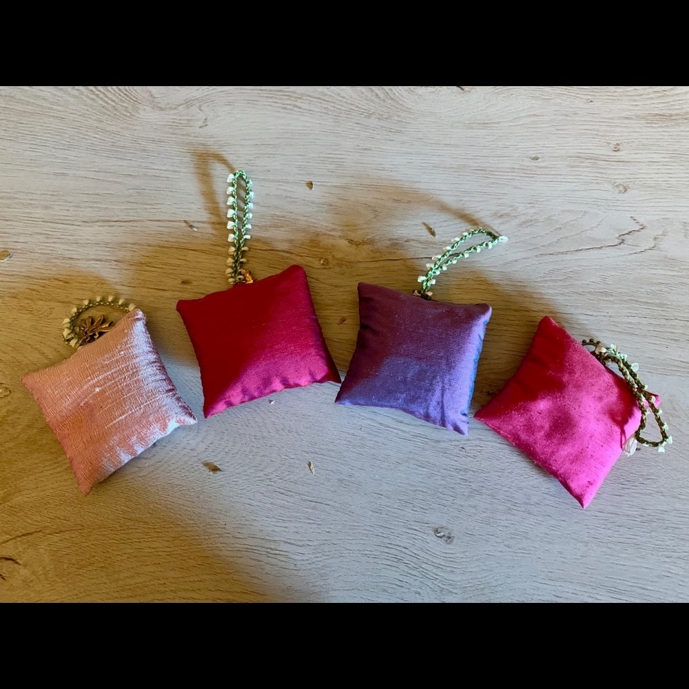Lavender Filled Hanging Sachets w/positive words - Picture 8 of 8